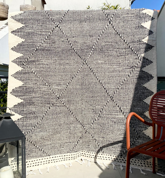 Tapis Kilim - noir et blanc