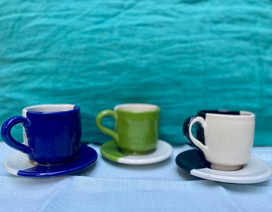 Tasse à café en céramique - avec anse